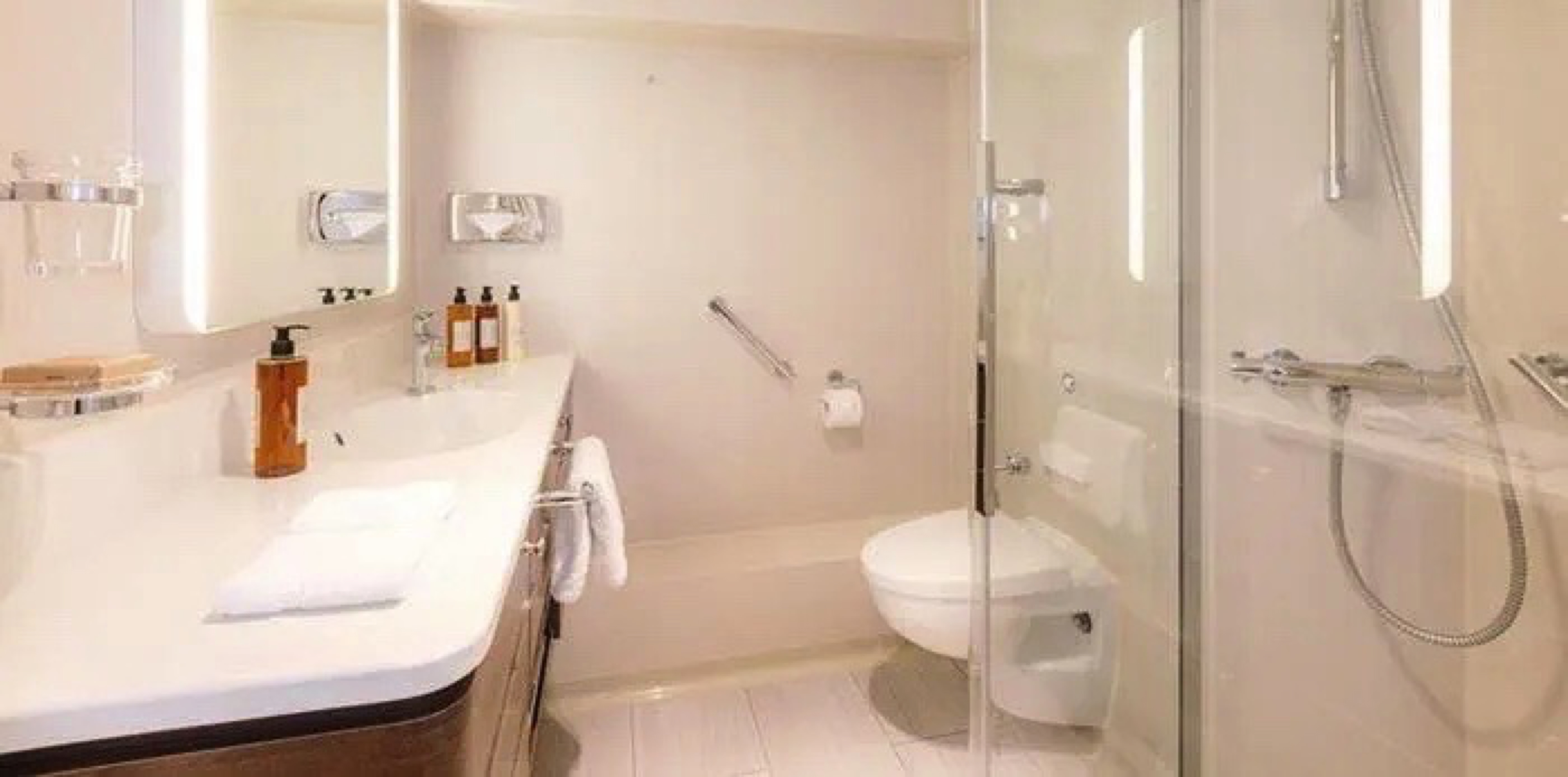 Deluxe Single with Balcony